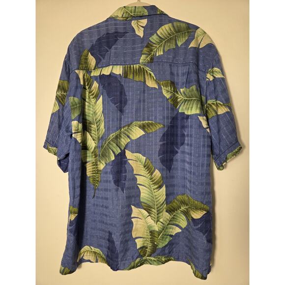 Tommy Bahama Hawaiian Shirt Mens M 100% Silk Blue Floral Palm Leaves Casual - Picture 6 of 8